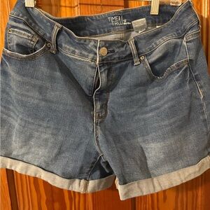 Time and Tru Blue Jean Shorts Relaxed Fit